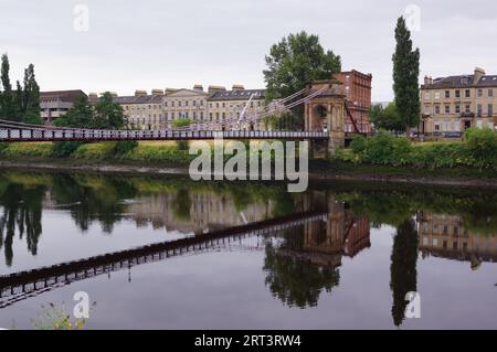 Pont suspendu South Portland Street au-dessus de la rivière Clyde à Glasgow, Écosse (Royaume-Uni) Banque D'Images