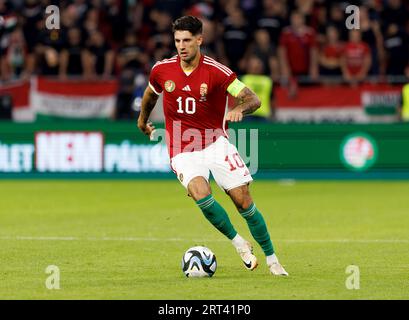 Budapest, Hongrie. 10 septembre 2023. Dominik Szoboszlai, de Hongrie, contrôle le ballon lors du match amical international entre la Hongrie et la République tchèque au Puskas Arena le 10 septembre 2023 à Budapest, en Hongrie. Crédit : Laszlo Szirtesi/Alamy Live News Banque D'Images