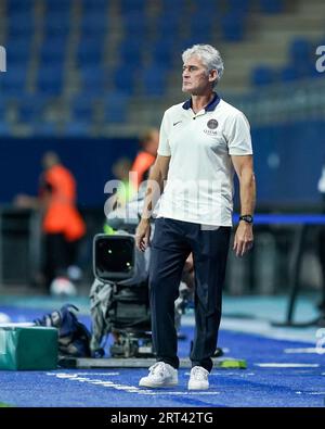 Troyes, France. 10 septembre 2023. Troyes, France, 10 septembre 2023 : entraîneur-chef Gérard Precheur (PSG) lors du match de football des Trophées des Champions entre l'Olympique Lyonnais et Paris St. Germain au Stade de l'Aube à Troyes, France. (Daniela Porcelli/SPP) crédit : SPP Sport Press photo. /Alamy Live News Banque D'Images