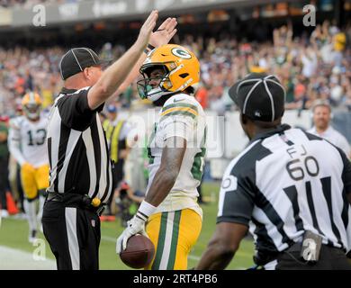 Chicago, États-Unis. 10 septembre 2023. Romeo Doubs (87), le receveur des Green Bay Packers, célèbre son touchdown contre les Bears de Chicago au Soldier Field à Chicago, le dimanche 10 septembre 2023. Packers a gagné 38-20. Photo de Mark Black/UPI crédit : UPI/Alamy Live News Banque D'Images