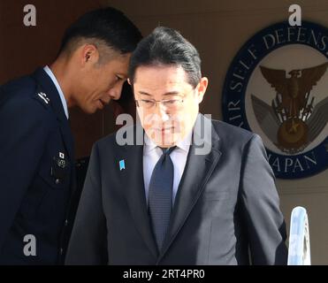 Tokyo, Japon. 11 septembre 2023. Le Premier ministre japonais Fumio Kishida arrive à l’aéroport international de Tokyo à son retour d’Inde après avoir assisté au sommet du G20 le lundi 11 septembre 2023. Kishida s'attend à remanier les membres de son cabinet le 13 septembre. (Photo de Yoshio Tsunoda/AFLO) Banque D'Images