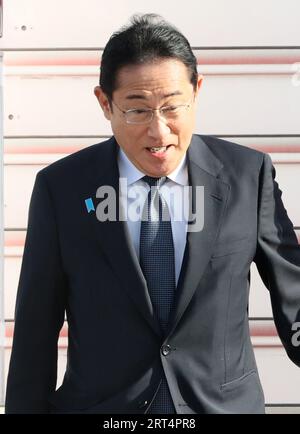 Tokyo, Japon. 11 septembre 2023. Le Premier ministre japonais Fumio Kishida arrive à l’aéroport international de Tokyo à son retour d’Inde après avoir assisté au sommet du G20 le lundi 11 septembre 2023. Kishida s'attend à remanier les membres de son cabinet le 13 septembre. (Photo de Yoshio Tsunoda/AFLO) Banque D'Images