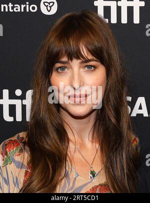 Toronto, Canada. 10 septembre 2023. Dakota Johnson assiste à la première de Daddio lors du Festival international du film de Toronto 2023 au TIFF Bell Lightbox le 10 septembre 2023 à Toronto, Ontario. Photo : PICJER/imageSPACE crédit : Imagespace/Alamy Live News Banque D'Images