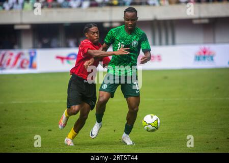 UYO, NIGERIA - SEPTEMBRE 10 : Bruno Onyemaechi du Nigeria et défenseur de Sao Tome lors du match des qualifications de la coupe d'Afrique des Nations (AFCON) 2023 entre-temps Banque D'Images