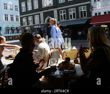 Le vibrant Mojoe Kitchen & Bar sur Gothersgade, Copenhague, Danemark. Banque D'Images