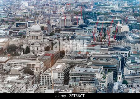 Vue de 8 Bishopsgate, Londres, Royaume-Uni Banque D'Images
