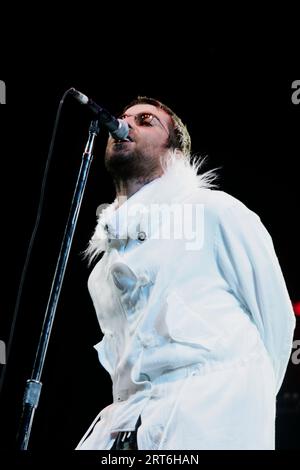 Oasis au festival de Glastonbury en 2004 Banque D'Images