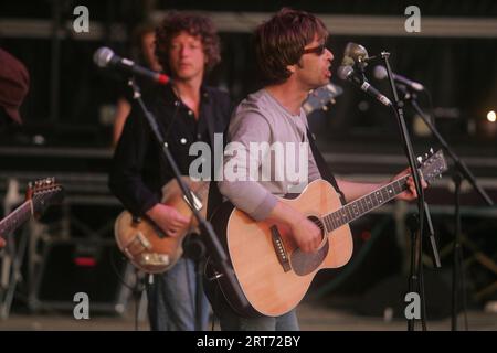 Les Los Angeles se produisent au Glastonbury Festival 2005 Banque D'Images