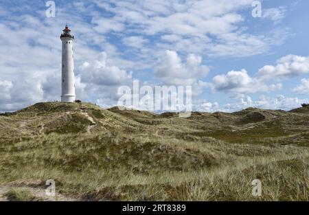 Lyngvig Lighthouse, Lyngvig FYR dans les dunes du Danemark Banque D'Images