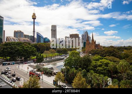 Sydney, Australie, 7 mars : vue sur Hyde Park vers Sydney CBD le 7 mars 2017 Banque D'Images