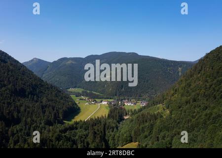 Vue de Hintersee, Osterhorn Group, Salzkammergut, province de Salzbourg, Autriche Banque D'Images