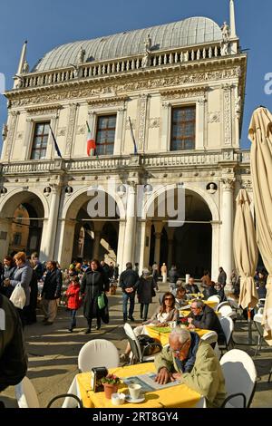 Brescia, une belle ville italienne riche en histoire et en preuves archéologiques et des œuvres d'art et d'architecture Banque D'Images