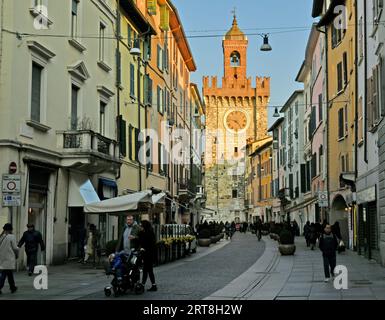 Brescia, une belle ville italienne riche en histoire et en preuves archéologiques et des œuvres d'art et d'architecture Banque D'Images