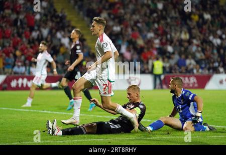 David Brooks du pays de Galles marque le deuxième but de son équipe lors du match de qualification de l'UEFA Euro 2024 du Groupe D au stade Skonto, Riga. Date de la photo : lundi 11 septembre 2023. Banque D'Images