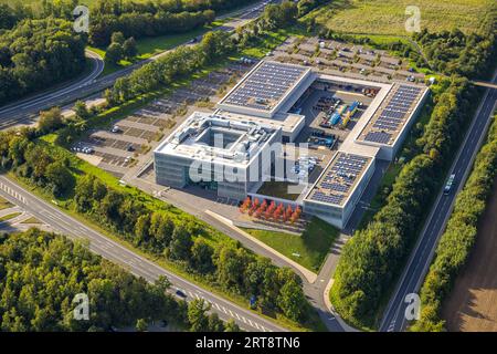 Vue aérienne, ENERVIE - Südwestfalen Energie und Wasser AG, Emst, Hagen, région de la Ruhr, Rhénanie du Nord-Westphalie, Allemagne, DE, Europe, Photovoltaïque, aérien Banque D'Images