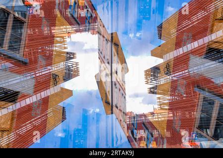 Double exposition de l'architecture moderne du bâtiment de la bibliothèque Krook à Gand. Banque D'Images