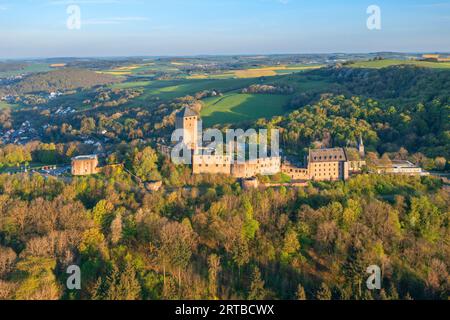 Château de Lichtenberg dans la lumière du soir, Thallichtenberg, Palatinat Uplands, Forêt du Palatinat Banque D'Images