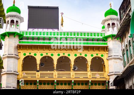 Ancien tombeau soufi de saint soufi Khawaja Moinuddin Chishti dargah au jour image est prise à Khwaja Gharib Nawaz Dargah Sharif à ajmer rajasthan inde o Banque D'Images