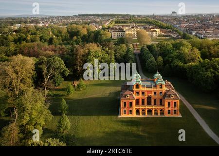 Vue aérienne du Palais préféré et du Palais résidentiel de Ludwigsburg, Ludwigsburg, Baden-Wuerttemberg, Allemagne, Europe Banque D'Images