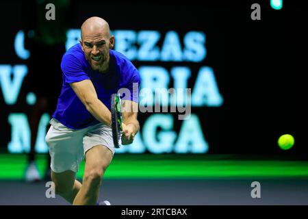 Manchester, Royaume-Uni. 12 septembre 2023. Adrian Mannarino (FRA) en action lors du match coupe Davis France vs Suisse à Manchester AO Arena, Manchester, Royaume-Uni, le 12 septembre 2023 (photo de Conor Molloy/News Images) à Manchester, Royaume-Uni le 9/12/2023. (Photo de Conor Molloy/News Images/Sipa USA) crédit : SIPA USA/Alamy Live News Banque D'Images