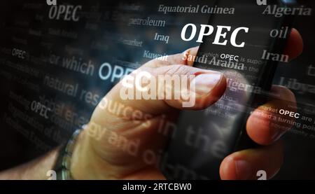 Organisation de l'OPEP pays exportateurs de pétrole Association exportatrice productrice de pétrole médias sociaux exposés. Recherche sur l'écran du pavé numérique, du téléphone ou du smartphone Banque D'Images