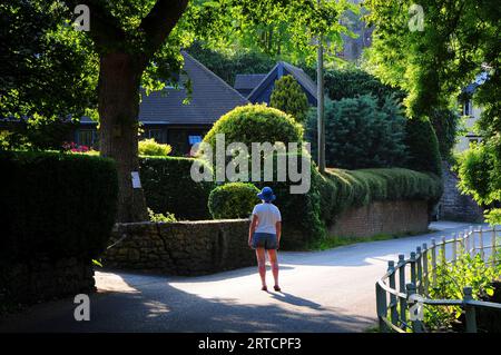 Brdige Street dans le village rural de Netherbury dans l'ouest du Dorset, Royaume-Uni Banque D'Images