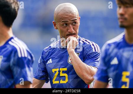 Genk, Belgique. 12 septembre 2023. GENK, BELGIQUE - 12 SEPTEMBRE : Daizen Maeda du Japon célèbre sa victoire lors du match amical international entre Turkiye et le Japon au Cegeka Arena le 12 septembre 2023 à Genk, Belgique. (Photo Joris Verwijst/Agence BSR) crédit : Agence BSR/Alamy Live News Banque D'Images