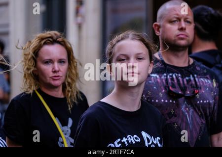 Istanbul, Turquie. 07 septembre 2023. On voit des gens marcher sur la rue Istiklal. Crédit : SOPA Images Limited/Alamy Live News Banque D'Images