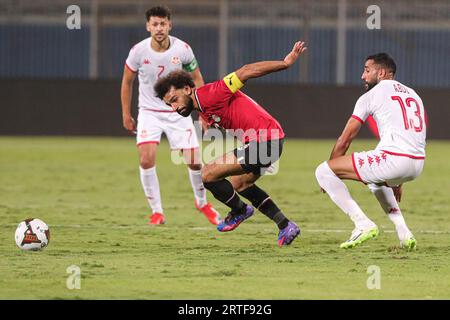 Le Caire, Égypte. 12 septembre 2023. Mohamed Salah (C), de l’Égypte, participe au match amical international entre l’Égypte et la Tunisie au Caire, en Égypte, le 12 septembre 2023. Crédit : Ahmed Gomaa/Xinhua/Alamy Live News Banque D'Images