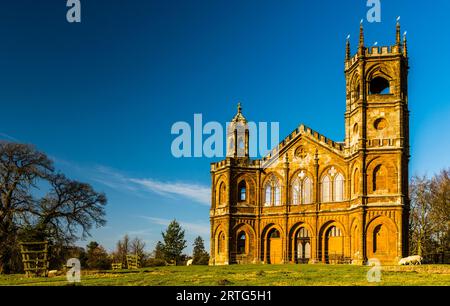 Temple gothique à Stowe, Buckinghamshire, Royaume-Uni Banque D'Images