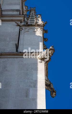 Nancy, France - 09 02 2023 : vue de la façade de la basilique Saint-Epvre Banque D'Images