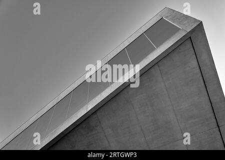 Détails en noir et blanc du musée MAXXI, Rome, Italie Banque D'Images