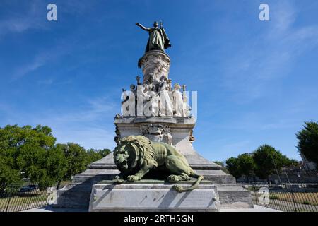 AVIGNON FRANCE MONUMENT DU COMTAT TRIOMPHE DE LA RÉPUBLIQUE Banque D'Images