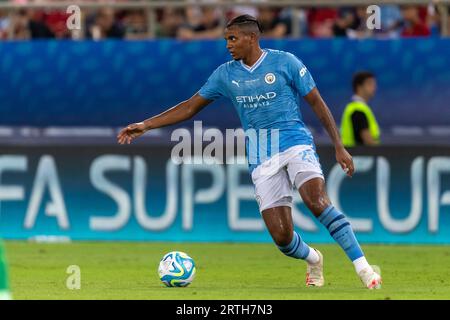 Athènes, Grèce - 16 août 2023 : le joueur de Manchester City Manuel Akanji en action lors de la finale de la Super coupe de l'UEFA entre Manchester City et S. Banque D'Images
