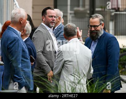 Hanau, Deutschland. 13 septembre 2023. 13 septembre 2023, xpsx, local Hanau ouverture de la Maison de la Jeunesse, de gauche à droite crédit : dpa/Alamy Live News Banque D'Images