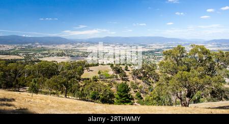 La vue sur Yarra Glen par un chaud été # 39, jour de s à Victoria, Australie Banque D'Images