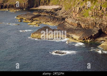 Stoer Head (Rubha Stoer en gaélique écossais) est une pointe de terre au nord de Lochinver et du canton de Stoer dans le Sutherland, au nord-ouest de l'Écosse Banque D'Images