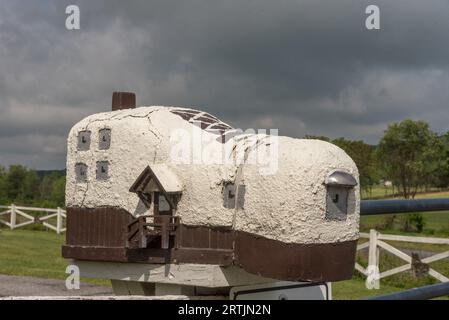 La maison de chaussures Haines à York, PA a une boîte aux lettres également en forme de chaussure. Banque D'Images