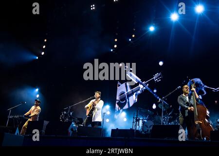 Berlin, Allemagne. 09 septembre 2023. Konzert vom Mumford & Sons beim Lollapalooza Musik Festival im Olympiastadion-Gelände à Berlin am 9. Septembre 2023. (Photo Emmanuele Contini/NurPhoto) crédit : NurPhoto SRL/Alamy Live News Banque D'Images