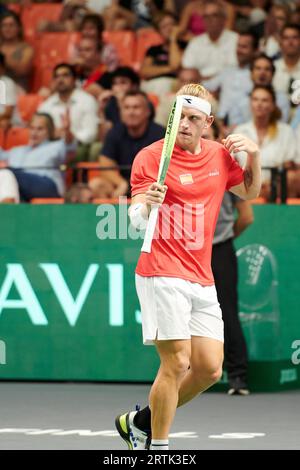 Valencia, Espagne. 13 septembre 2023. Alejandro Davidovich Fokina d'Espagne en action lors de la COUPE DAVIS au Pabellon Municipal de Fuente San Luis (Valence, COUPE DAVIS ). (Photo allemande Vidal/Sipa USA) crédit : SIPA USA/Alamy Live News Banque D'Images