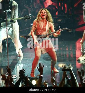 Newark, États-Unis. 12 septembre 2023. Shakira se produit sur scène aux MTV Video Music Awards 2023 le 12 septembre 2023 à Newark, New Jersey. Photo : Jeremy Smith/imageSPACE crédit : Imagespace/Alamy Live News Banque D'Images