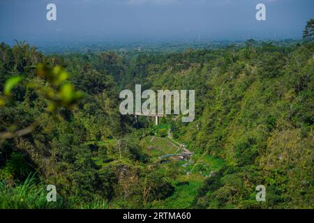 Plunyon sites touristiques près du mont Merapi d'un point de vue différent Banque D'Images