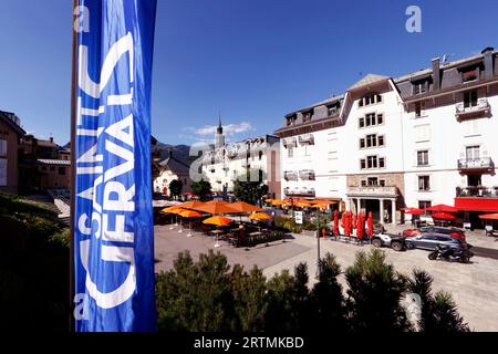 Village de Saint Gervais Mont-blanc dans les Alpes françaises. Saint Gervais Mont-blanc. France. Banque D'Images