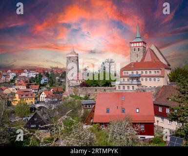 Vue sur la ville de Bautzen en Saxe au lever du soleil Banque D'Images