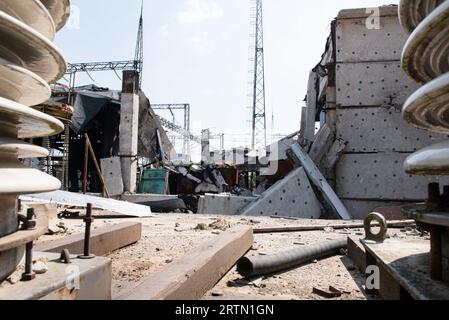 Les conséquences du bombardement du système énergétique ukrainien par des terroristes russes en automne et en hiver Banque D'Images