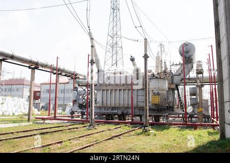 Installations énergétiques ukrainiennes après le bombardement par la Russie terroriste Banque D'Images