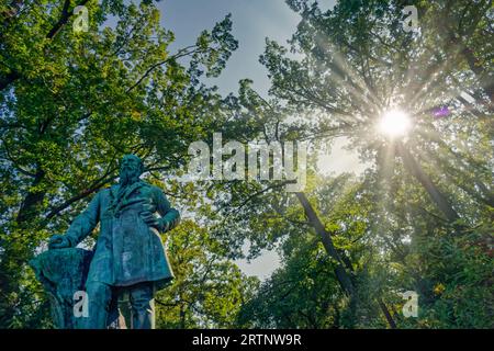 Turnvater Jahn in der Hasenheide in Berlin-Neukölln Denkmal Turnvater Friedrich Ludwig Jahn in der Hasenheide in Berlin-Neukölln *** Turnvater Jahn in the Hasenheide in Berlin Neukölln Monument Turnvater Friedrich Ludwig Jahn in the Hasenheide in Berlin Neukölln Banque D'Images