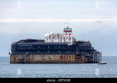 No Mans fort, l'un des forts de Solent, dans le Solent entre Portsmouth et l'île de Wight, Hampshire Royaume-Uni en septembre Banque D'Images