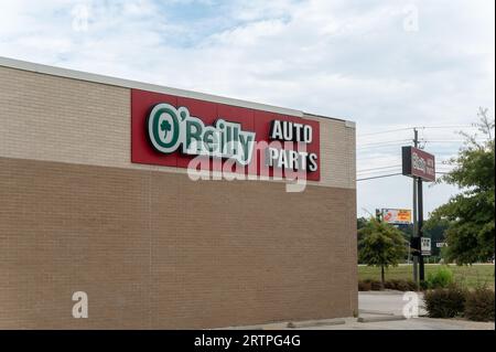 O'Reilly Auto Parts signe sur le bâtiment du magasin à Montgomery Alabama, États-Unis. Banque D'Images