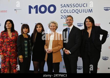 Potsdam, Allemagne, 14 septembre 2023, (de gauche à droite) Jasmin Tabatabai, Mersedeh Shahinkar, Shima Babaei, Ursula von der Leyen, Mike Schubert, Düzen Tekkal assistent au M100 Media Award décerné au mouvement iranien « femmes, vie, liberté » dans l’Orangerie de Park Sanssouci. Sven Struck/Alamy Live News Banque D'Images